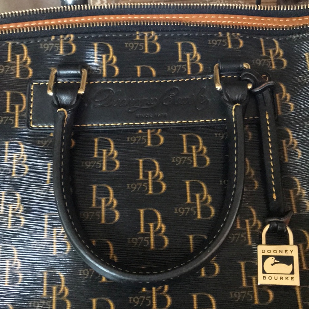 DOONEY & BOURKE crossbody handbag